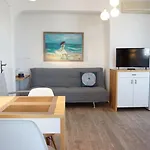 Maria Elena - Suite Home