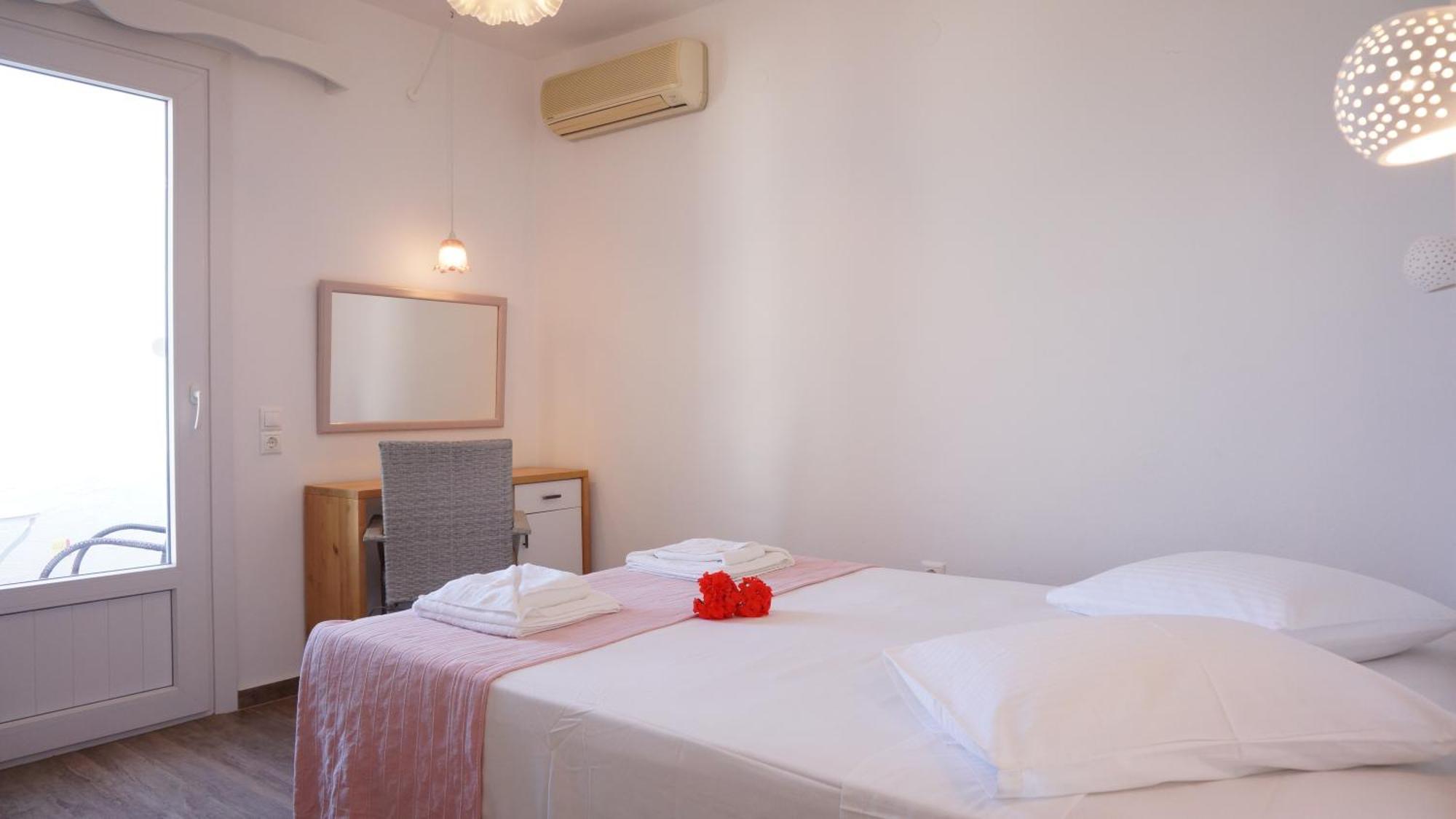 Hotel Maria Elena - *